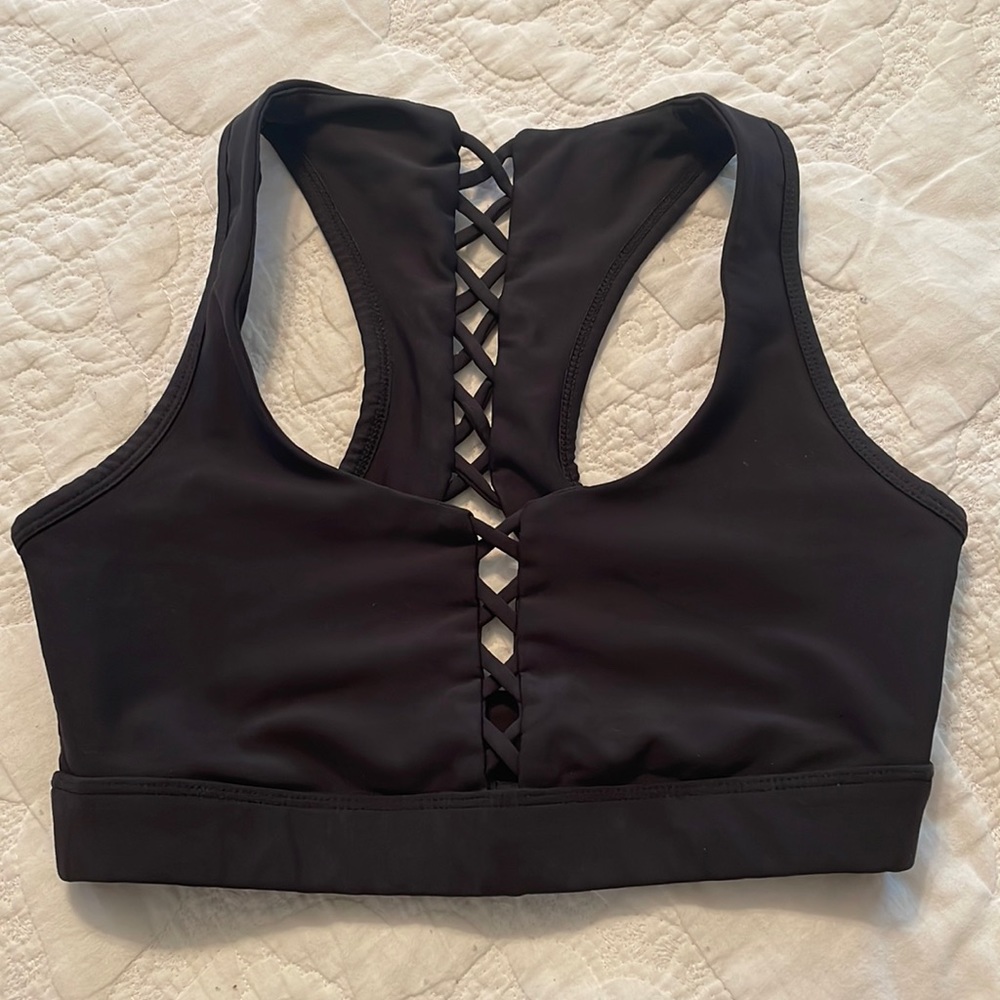 Soul Cycle cross hatch sports bra in black